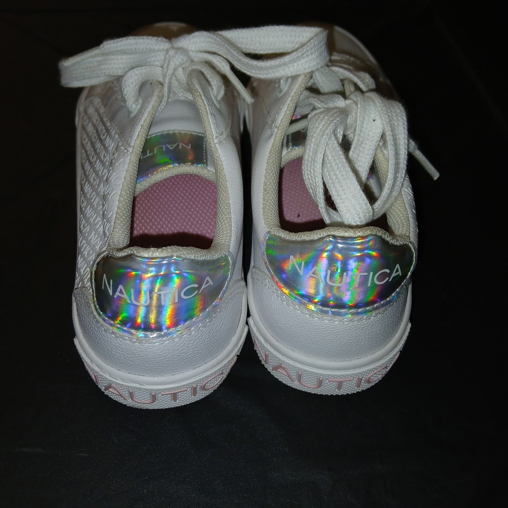 Nautica Kids White Sneakers with Iridescent Touch - Picture 4 of 5
